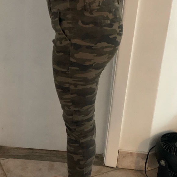 Sanctuary camo women’s jeans size 29 - Picture 3 of 12